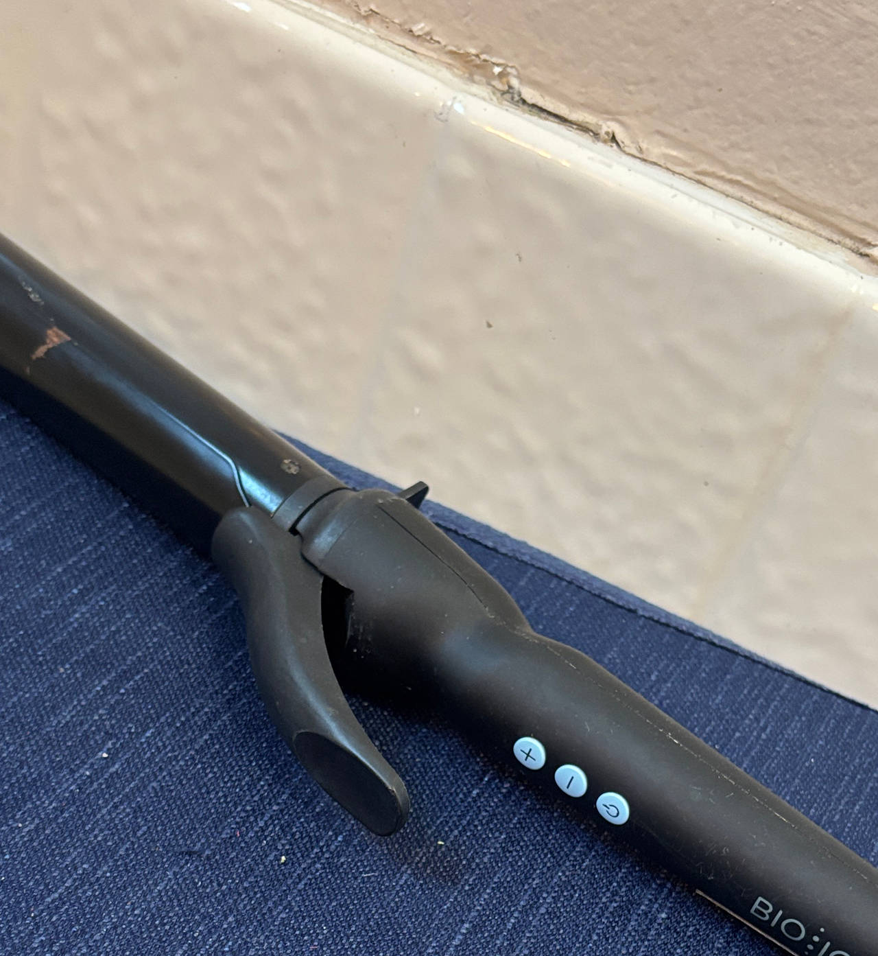 Bio Ionic GrapheneMX Curling Iron 1"