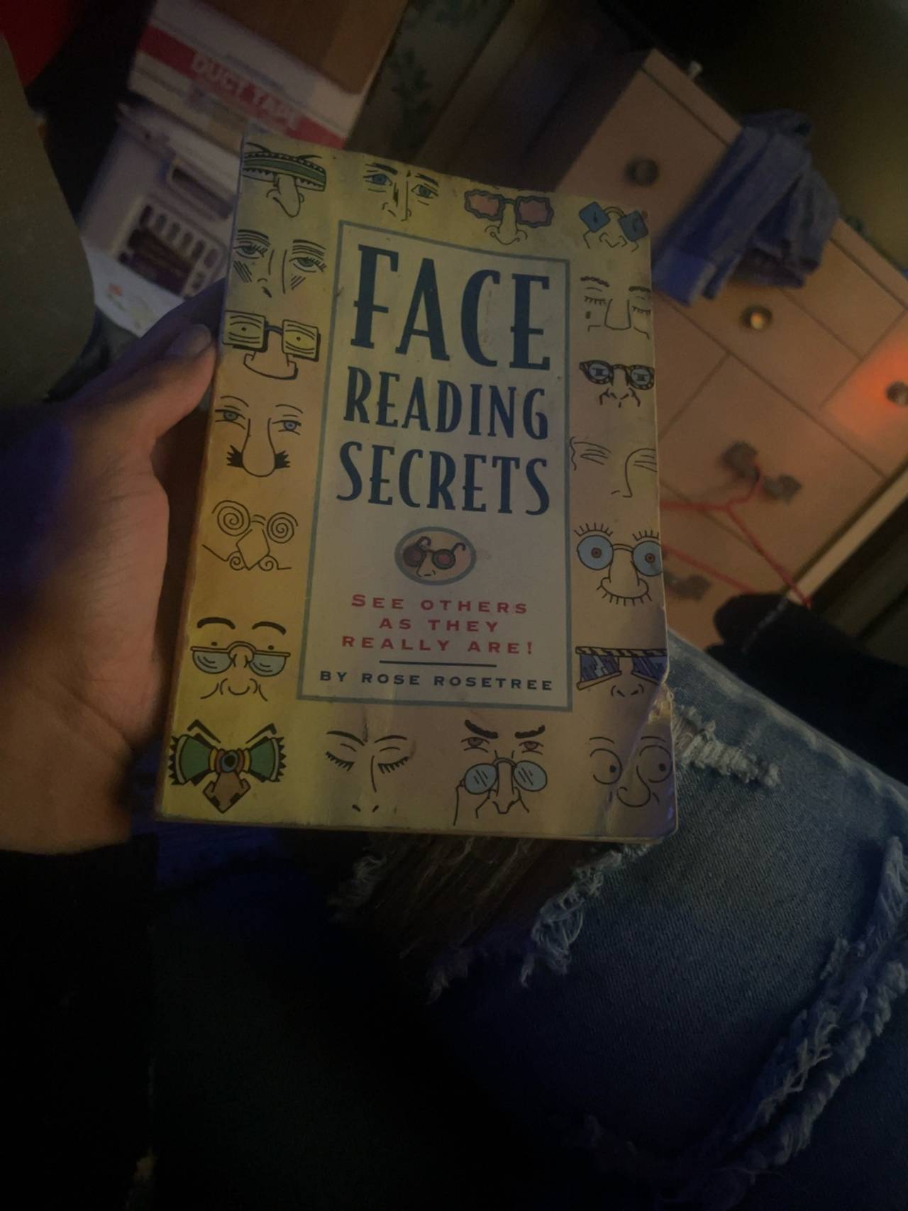 FACE READING SECRETS