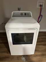 GE 7.4 cu. ft. Capacity Aluminized Alloy Drum Electric Dryer - Image 2