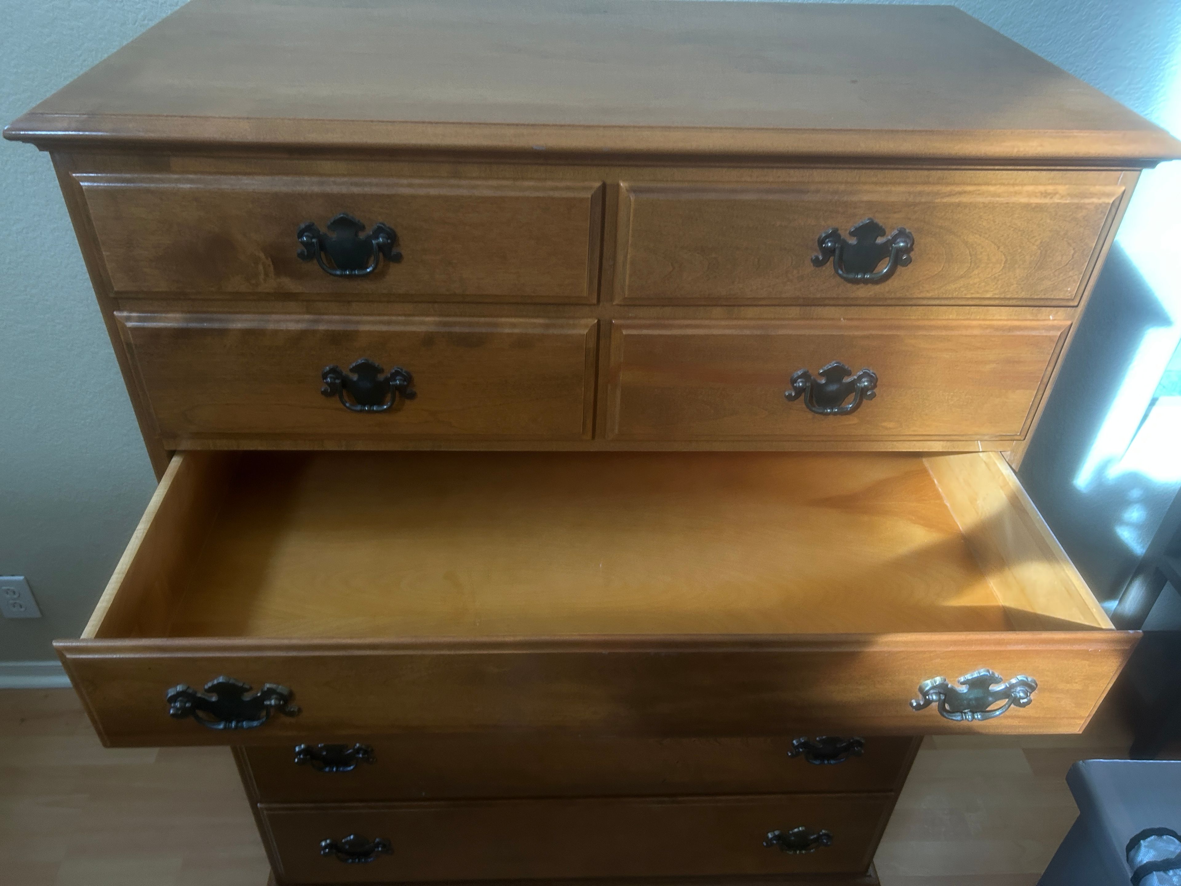 Ethan Allen Antique Heirloom Solid Maple Dresser - Image 3