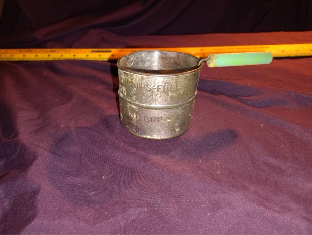 Vintage Tin 2-Cup Flour Sifter