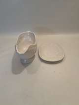 Vintage Courtyard White Ceramic Gravy Boat with Floral Pattern - Image 3
