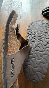 Birkenstock Gizeh Sandal Brown Leather Women's Size 40 - Image 4