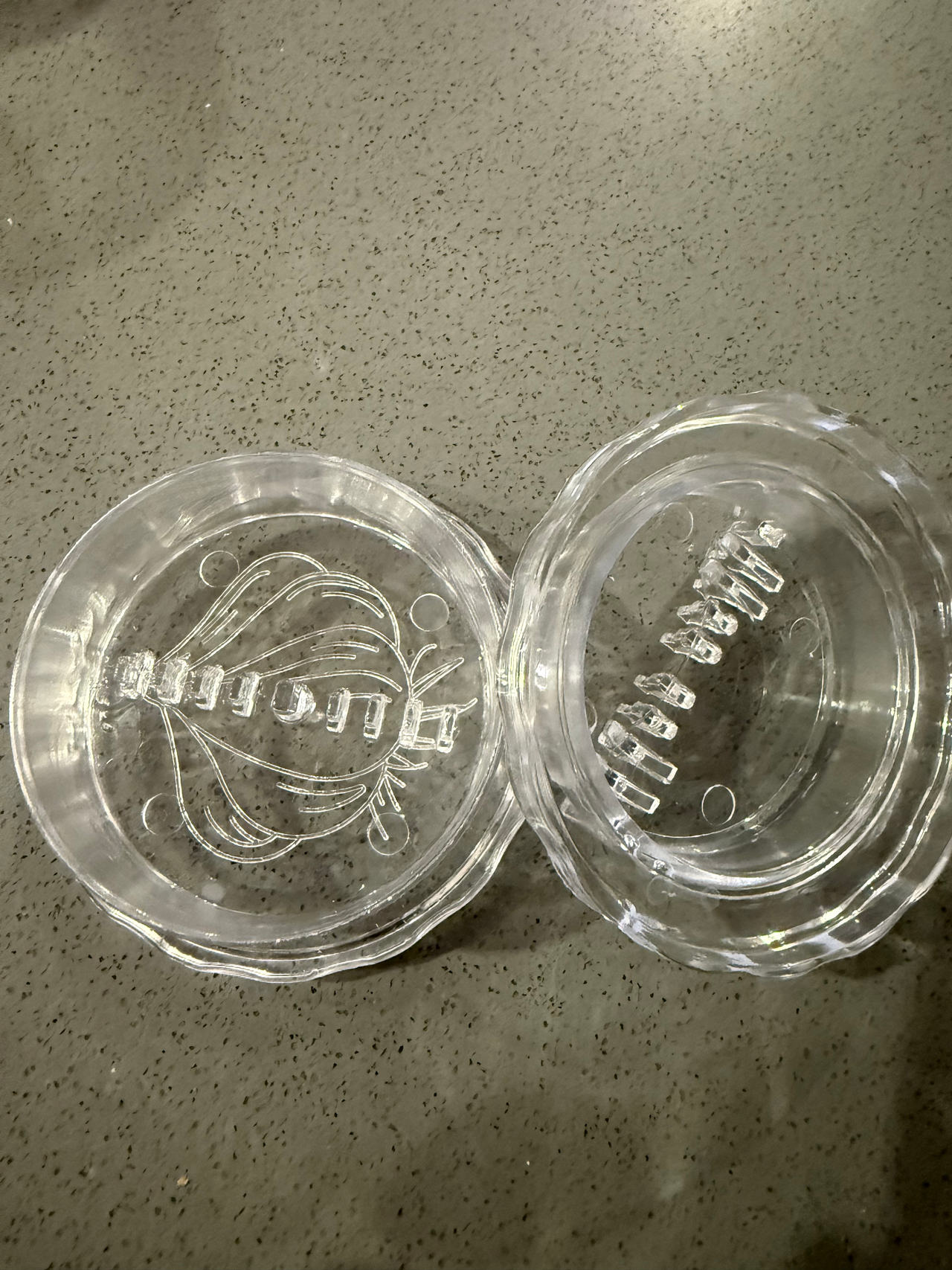 Manual Garlic Twist Crushers box