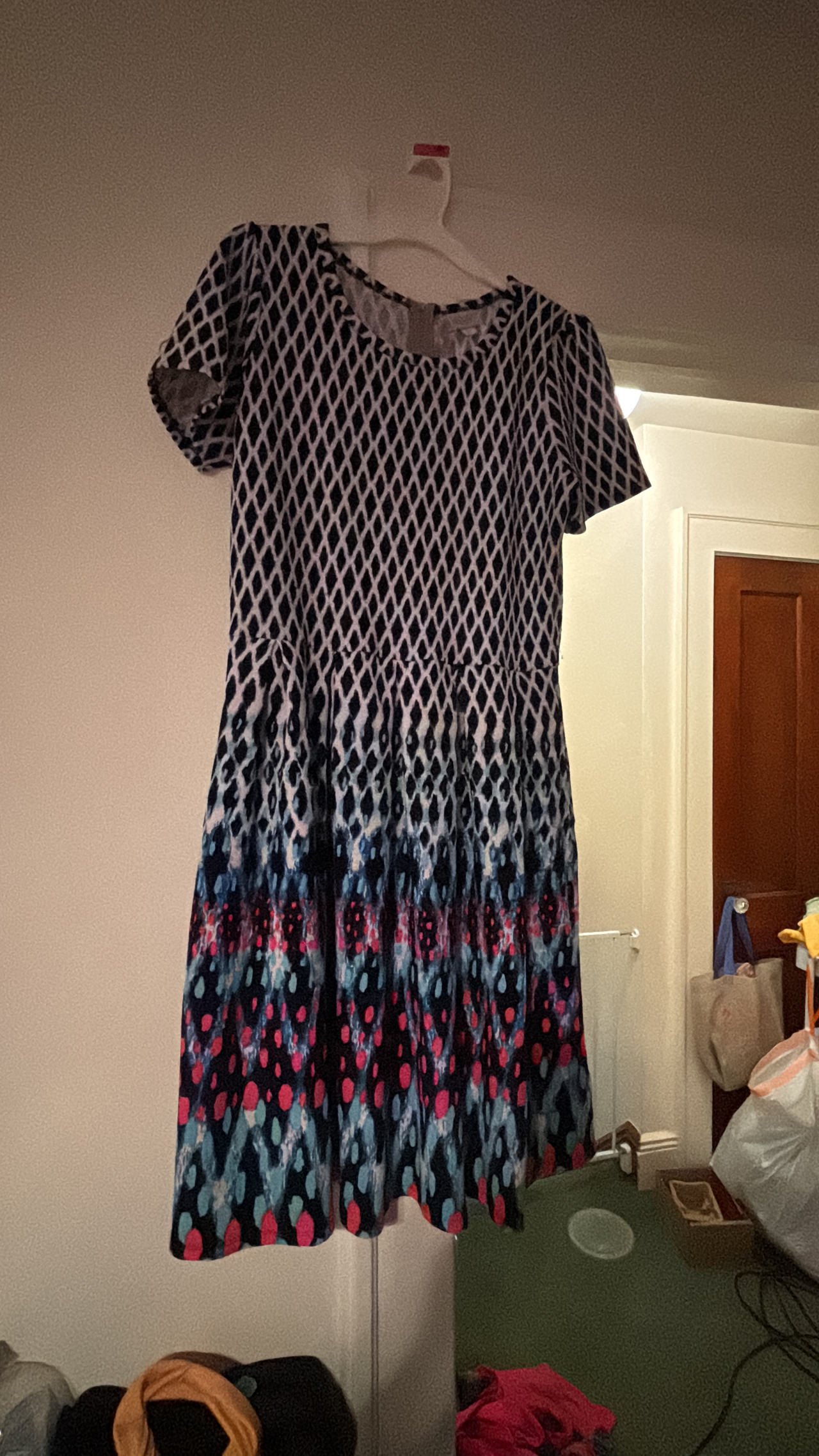 LuLaRoe Fit & Flair Short Sleeve Patterned Dress with pockets size 2xl