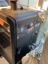 Pit Boss Copperhead 5-Series Vertical Pellet Smoker - Image 2
