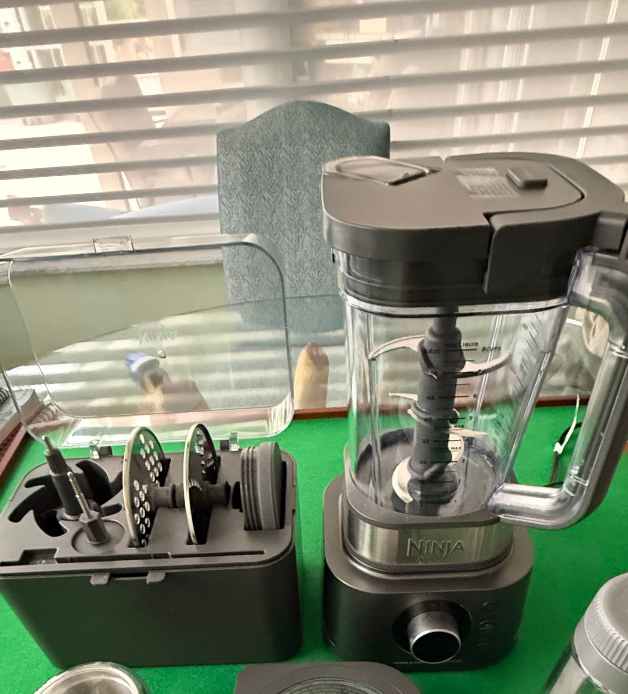 Ninja Professional Plus Kitchen System with Auto-iQ bundle