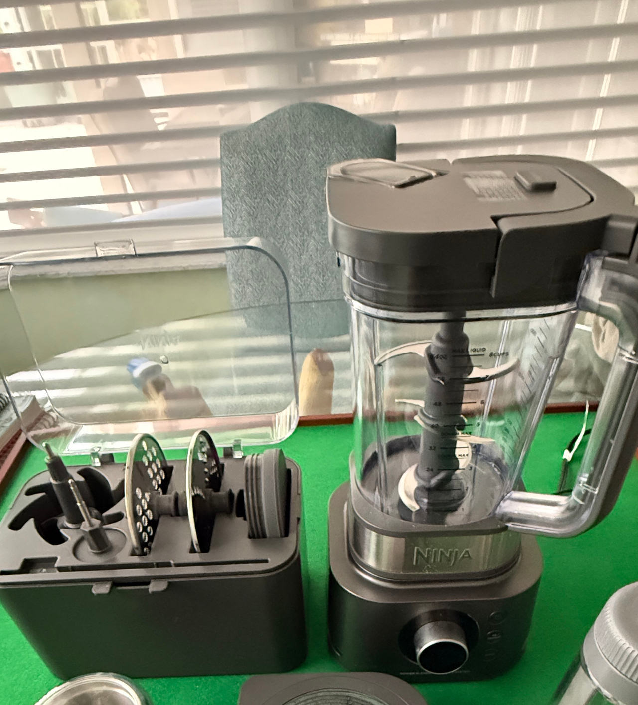 Ninja Professional Plus Kitchen System with Auto-iQ bundle