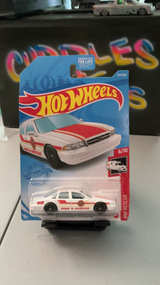 Hot Wheels '96 Chevrolet Impala SS HW Rescue - Image 1