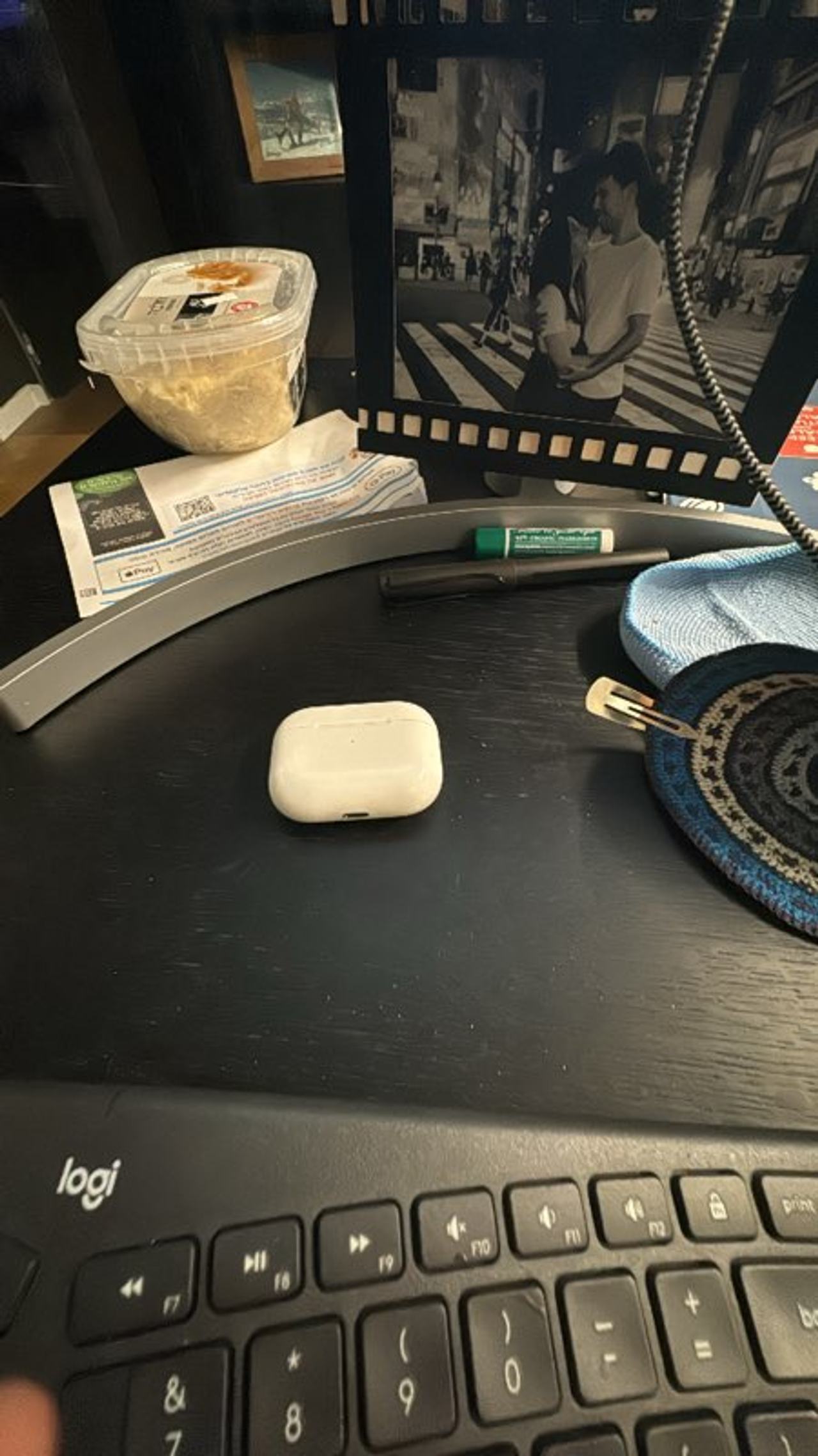 Apple AirPods