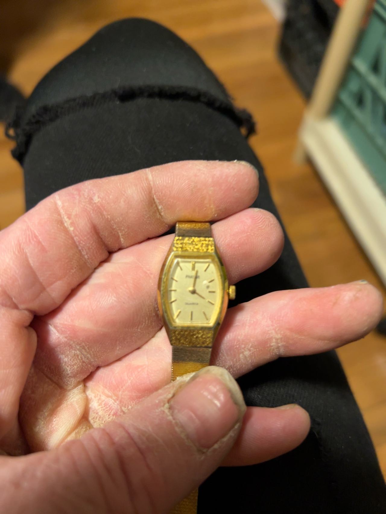 Phasar Goldtone Ladies Quartz Watch 17mm