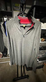Eddie Bauer Men's Gray Quarter Zip Pullover Sweater Size Large  - Image 2