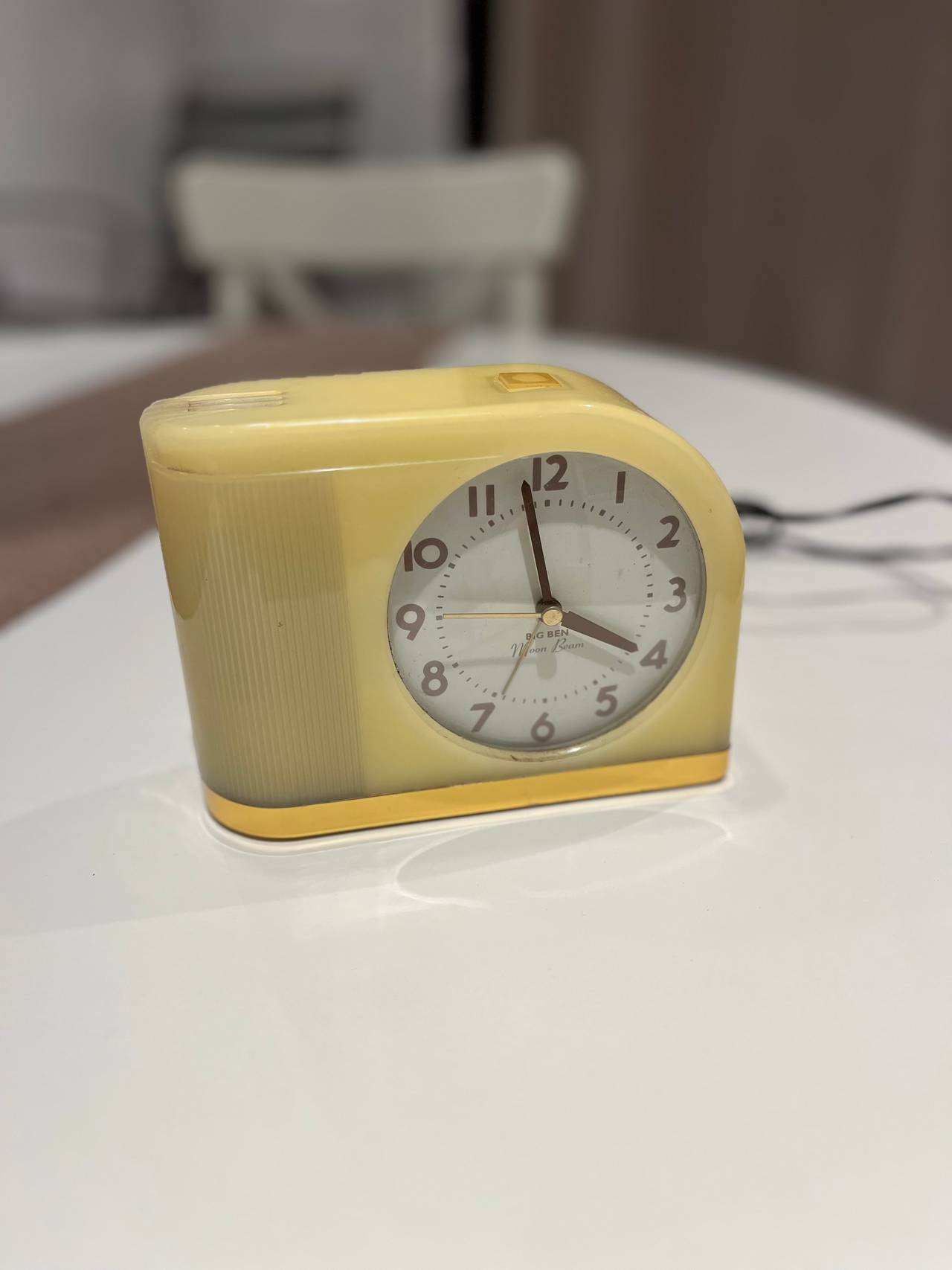 Westclox Big Ben Moon Beam Alarm Clock