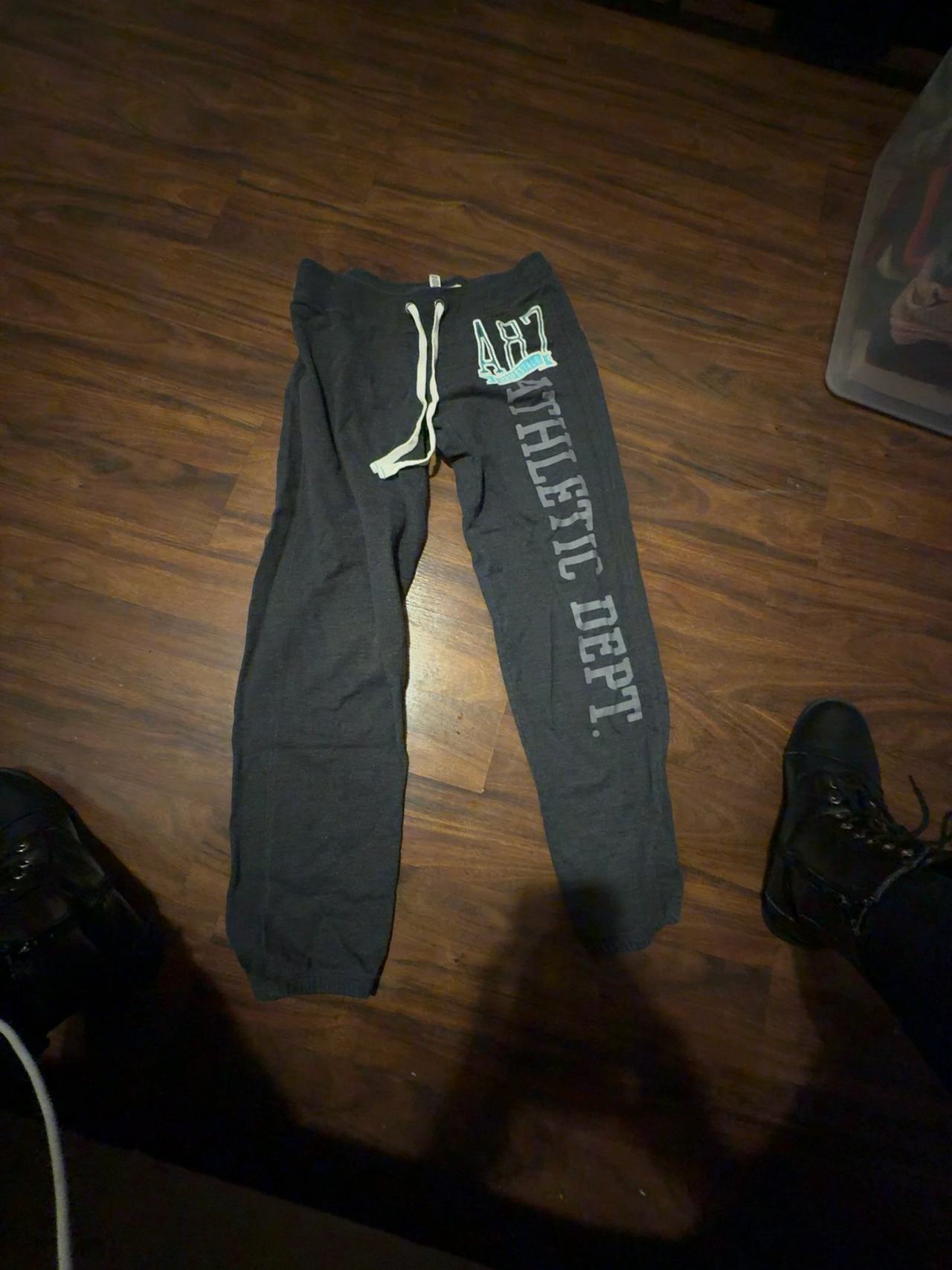 Aeropostale Women's Jogger Pant Heather Charcoal