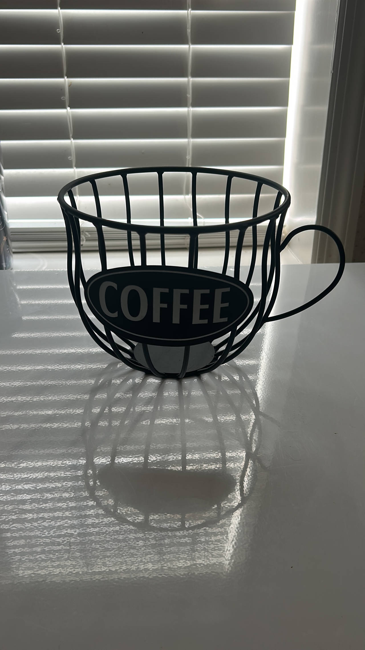 Wire Coffee Mug Basket