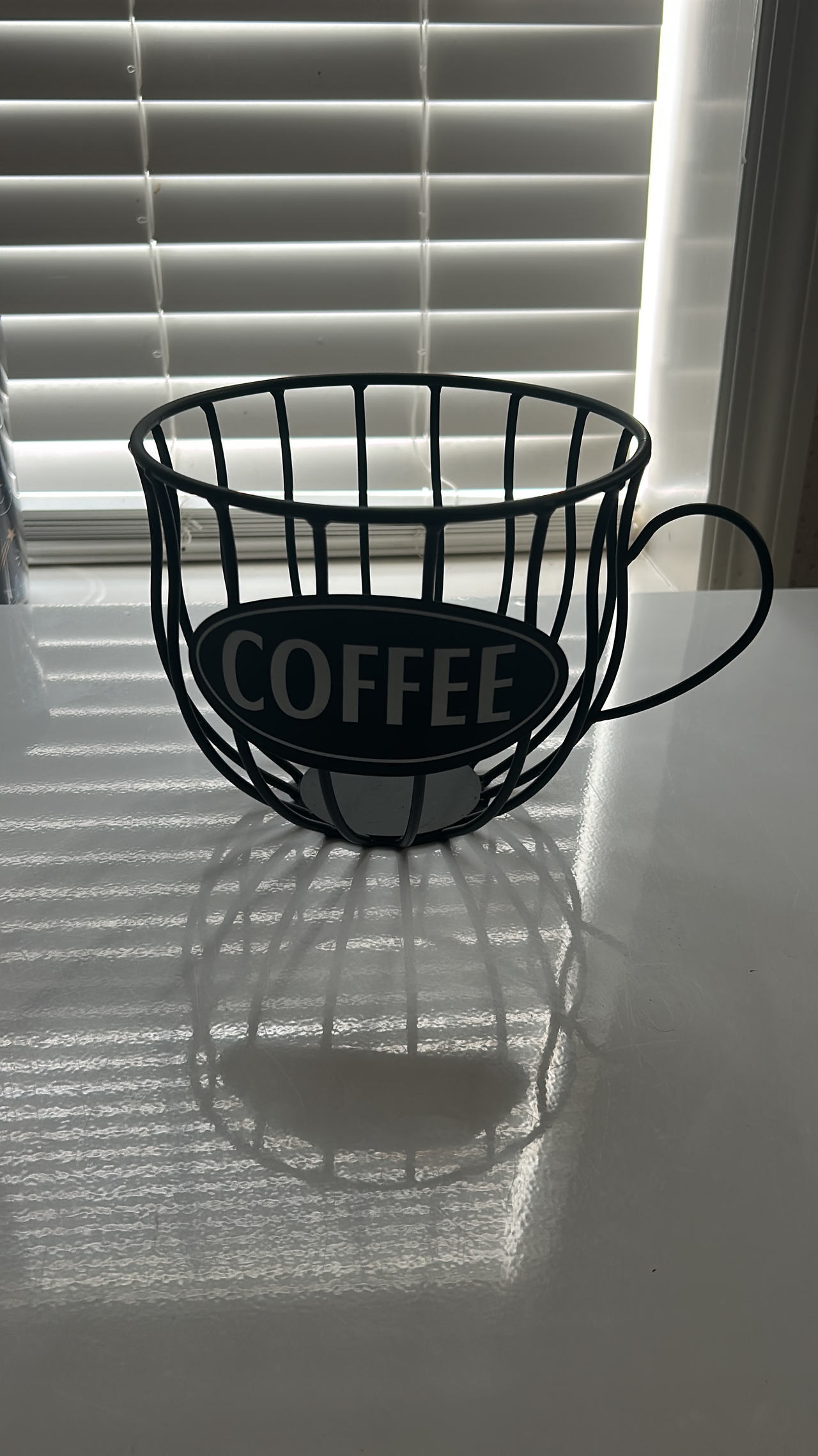 Wire Coffee Mug Basket