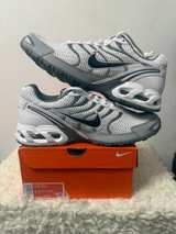 Nike Air Max Torch 4 White Grey Black in size 11.5 with box - Image 8