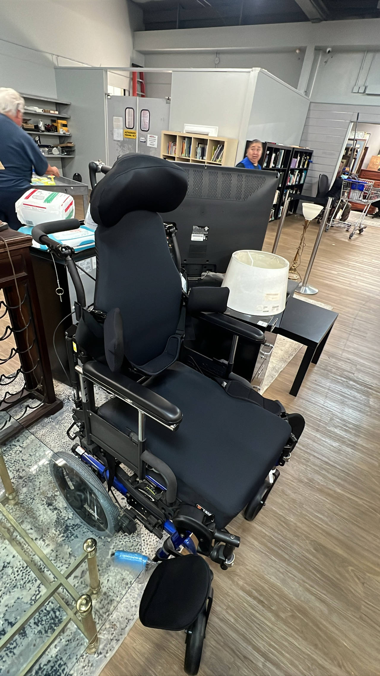 Electric Wheelchair