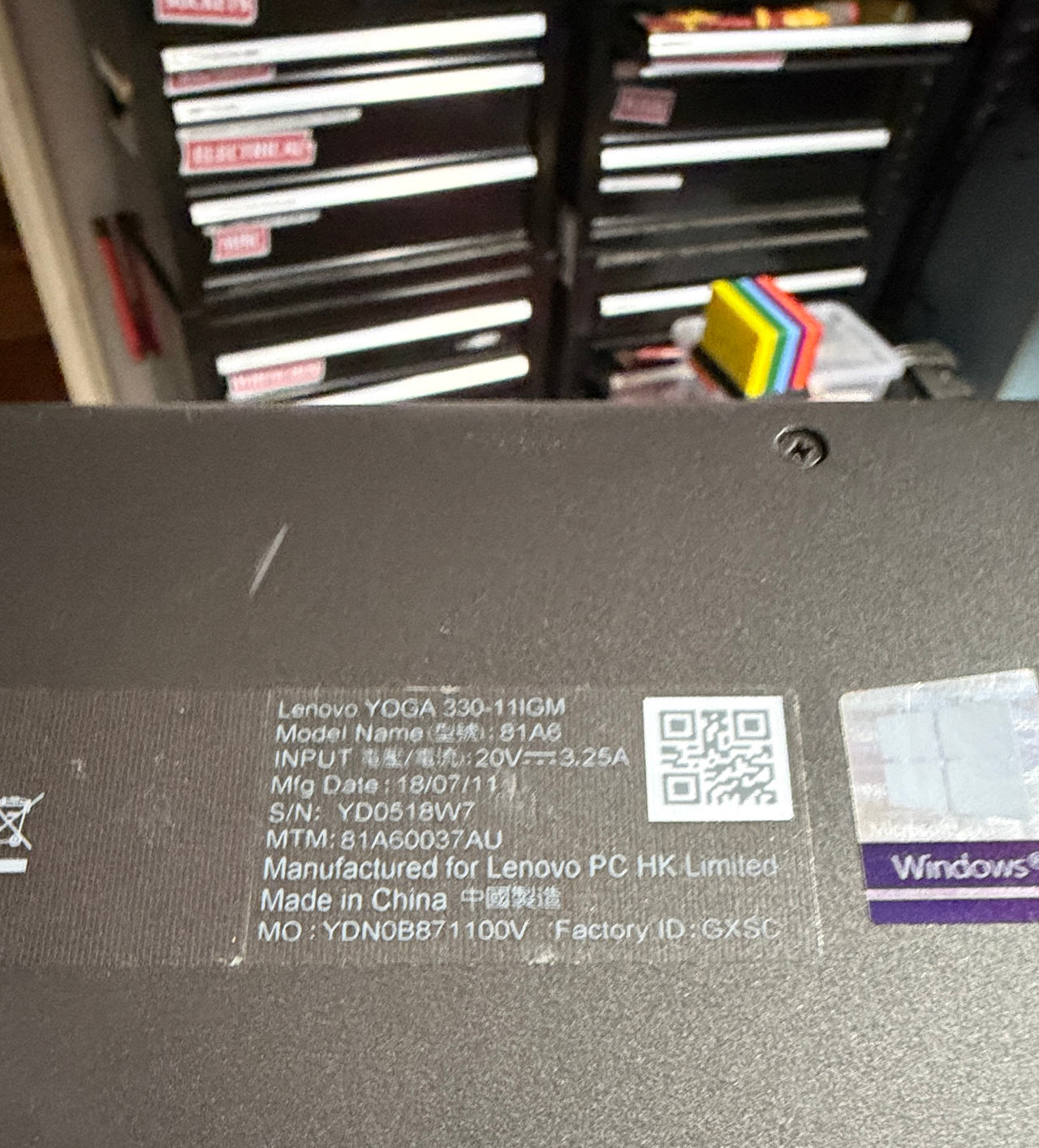 Lenovo Yoga 330-11IGM 2-in-1 Laptop (for parts)