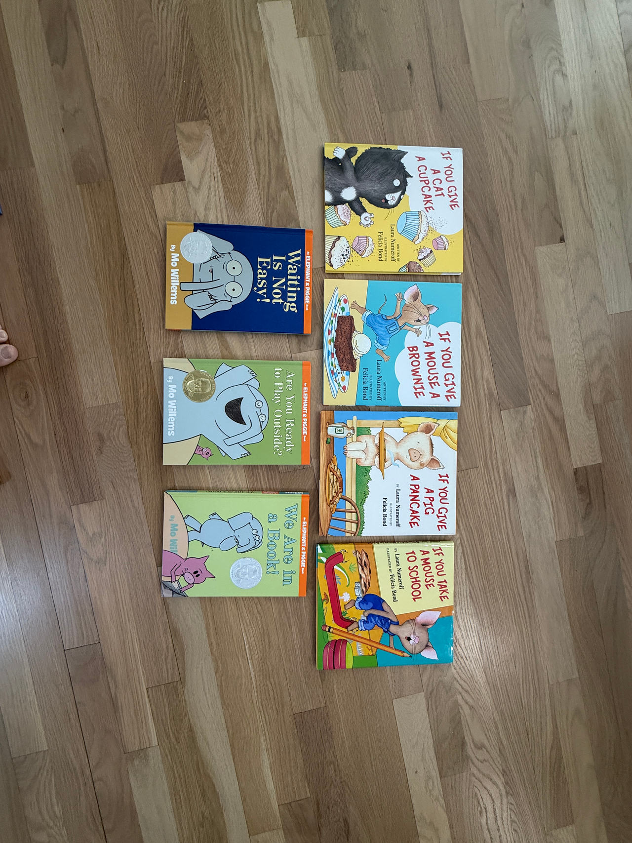 Children's Book Lot: Elephant & Piggie and If You Give... Series. All like new!