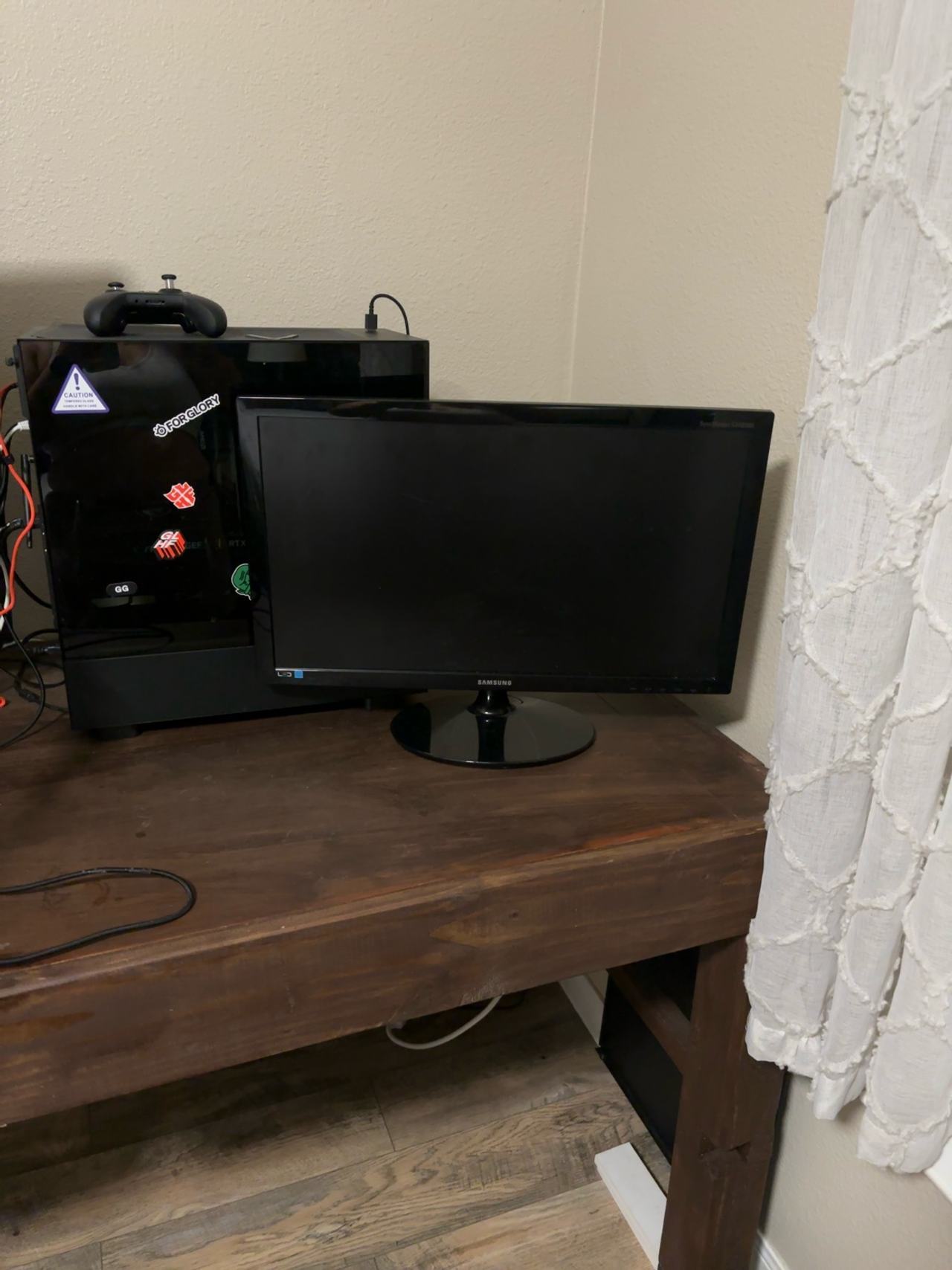 Samsung 24" S24D300H LED Monitor