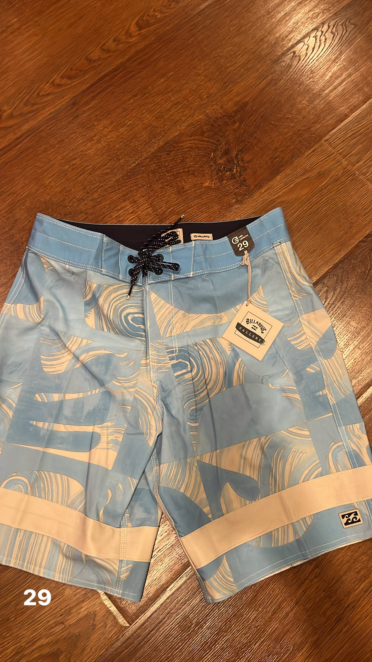 Billabong Gallery Boardshorts new with tags waist 29