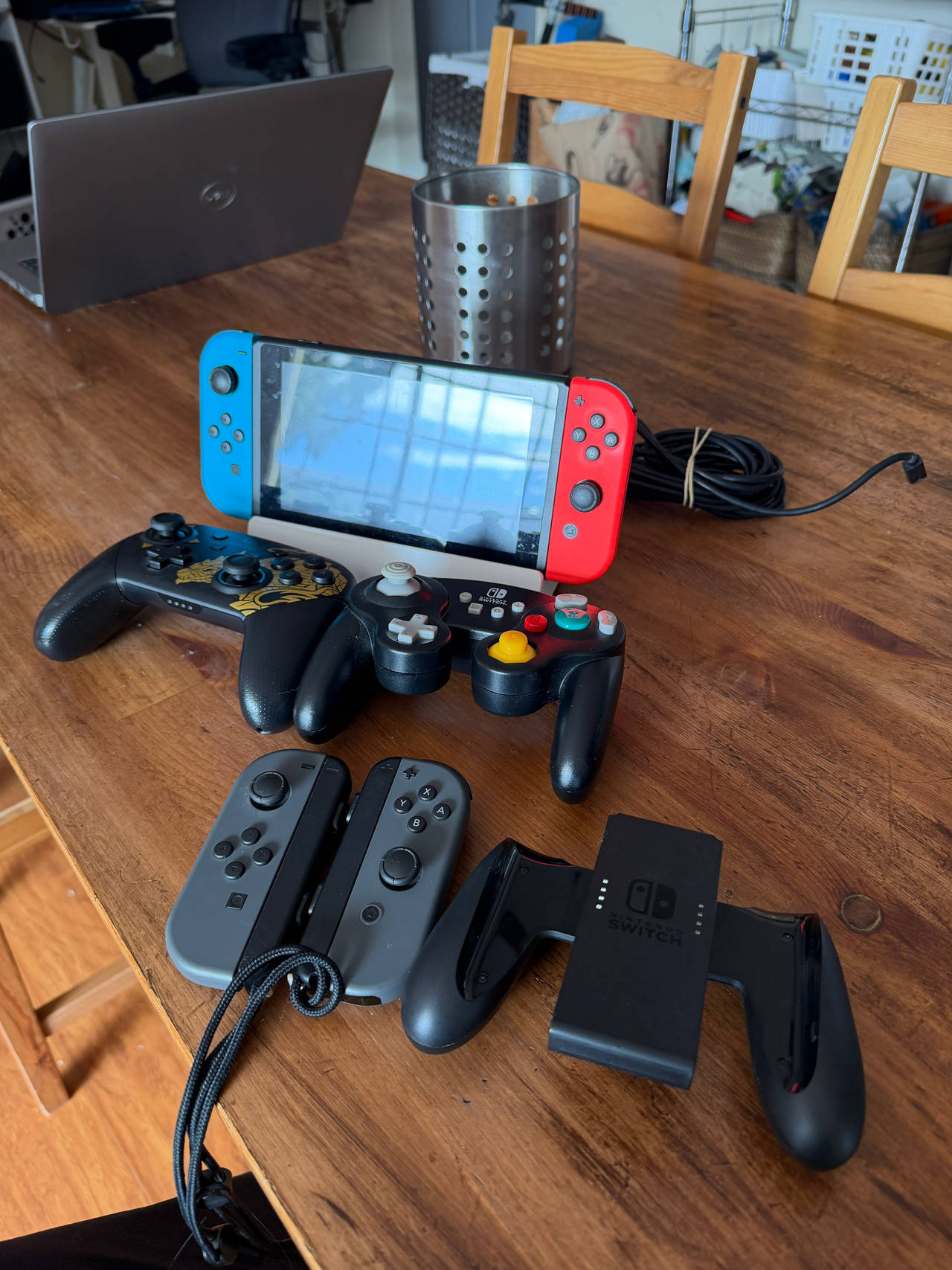 Nintendo Switch BUNDLE with Neon Blue and Neon Red Joy-Con HAC-001