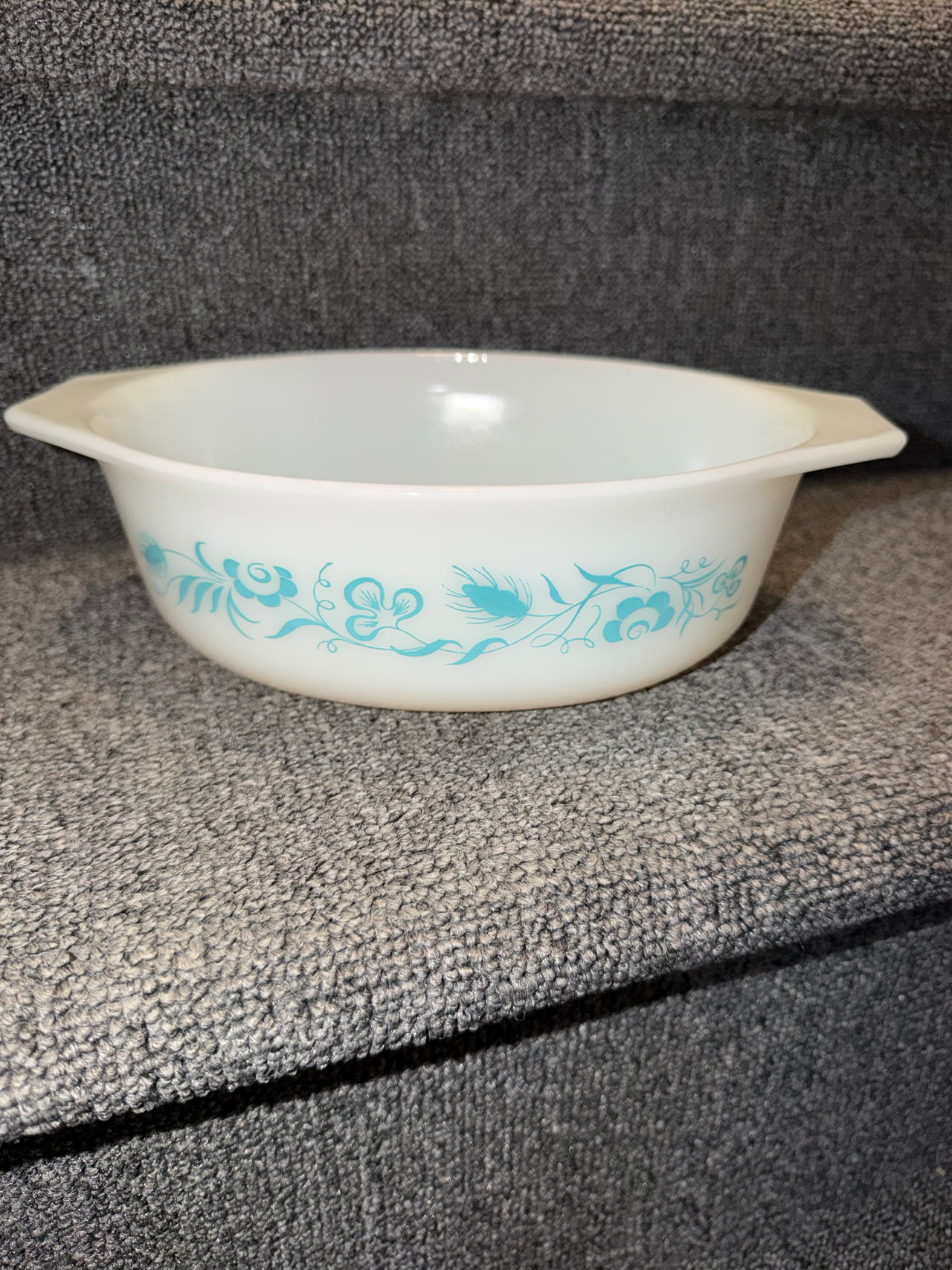 Pyrex Horizon Blue 1.5 Quart Round Casserole Dish