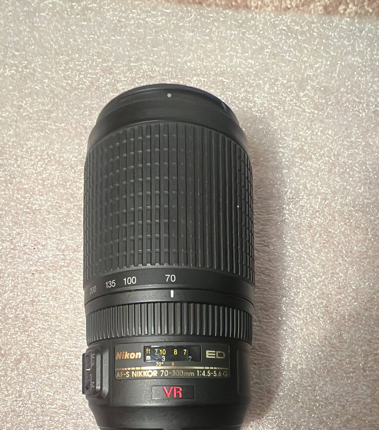 Nikon AF-S VR Zoom-Nikkor 70-300mm f/4.5-5.6G IF-ED Lens