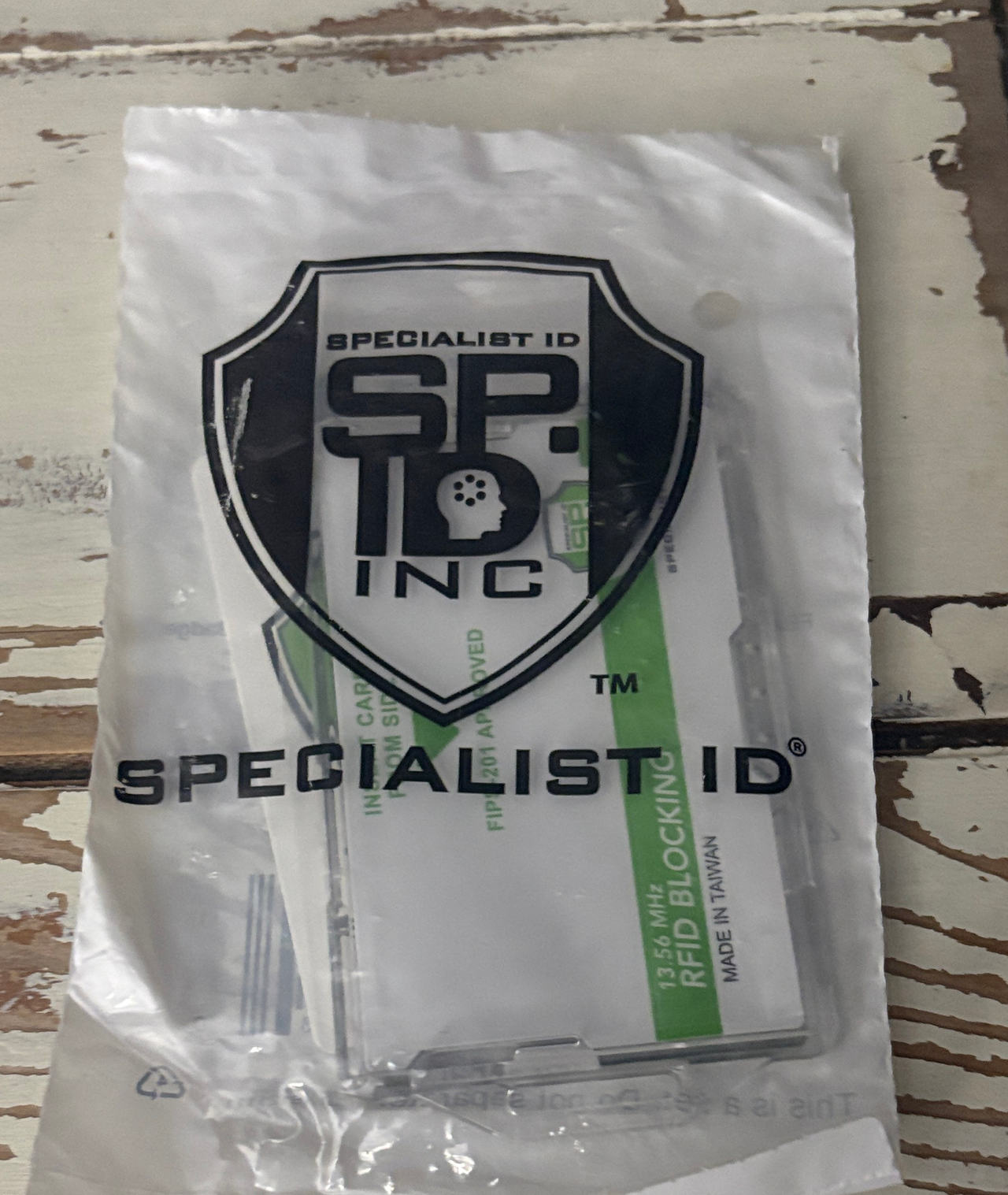 Specialist ID RFID Blocking 2-Card Rigid Plastic Badge Holder