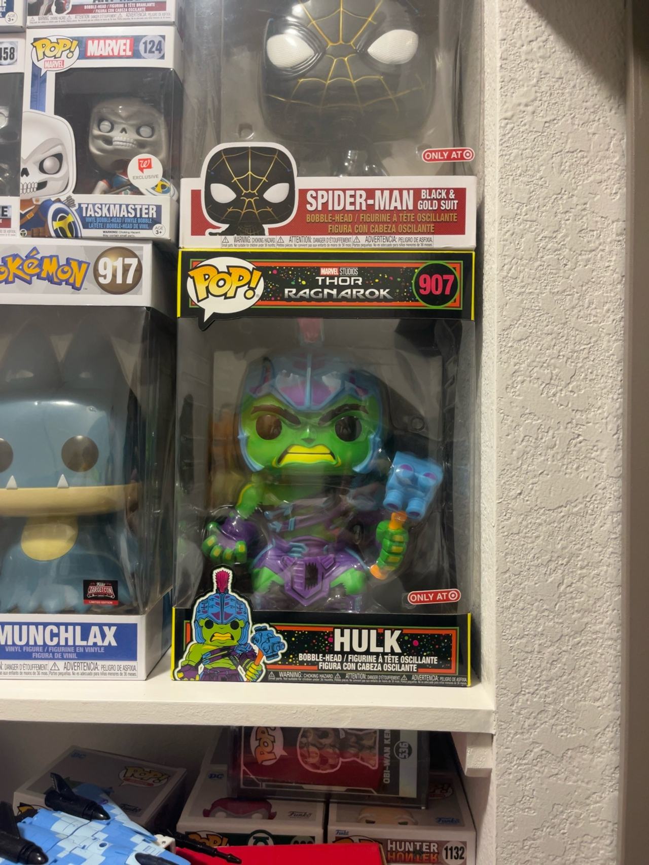 Funko POP! Jumbo Marvel Hulk Blacklight 10-inch