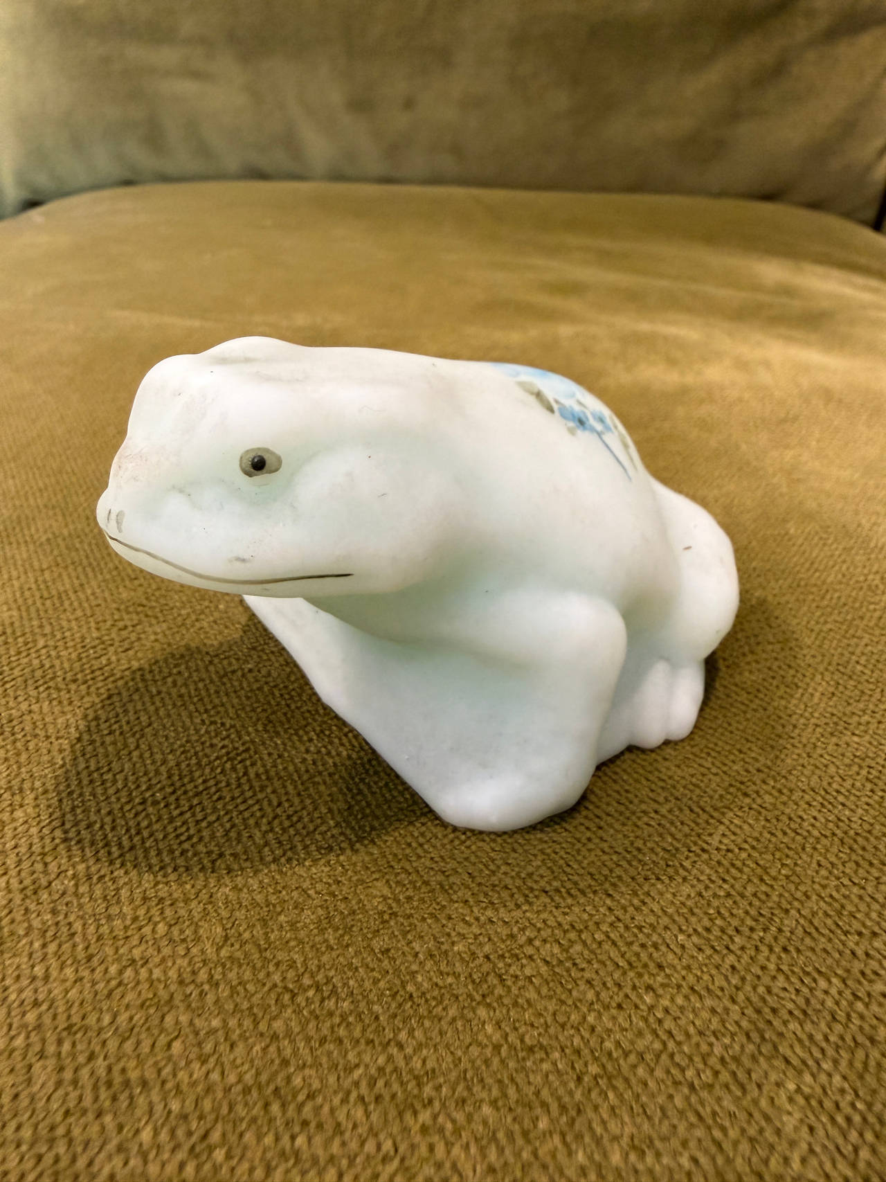 Fenton Blue Satin Frog Vintage Signed