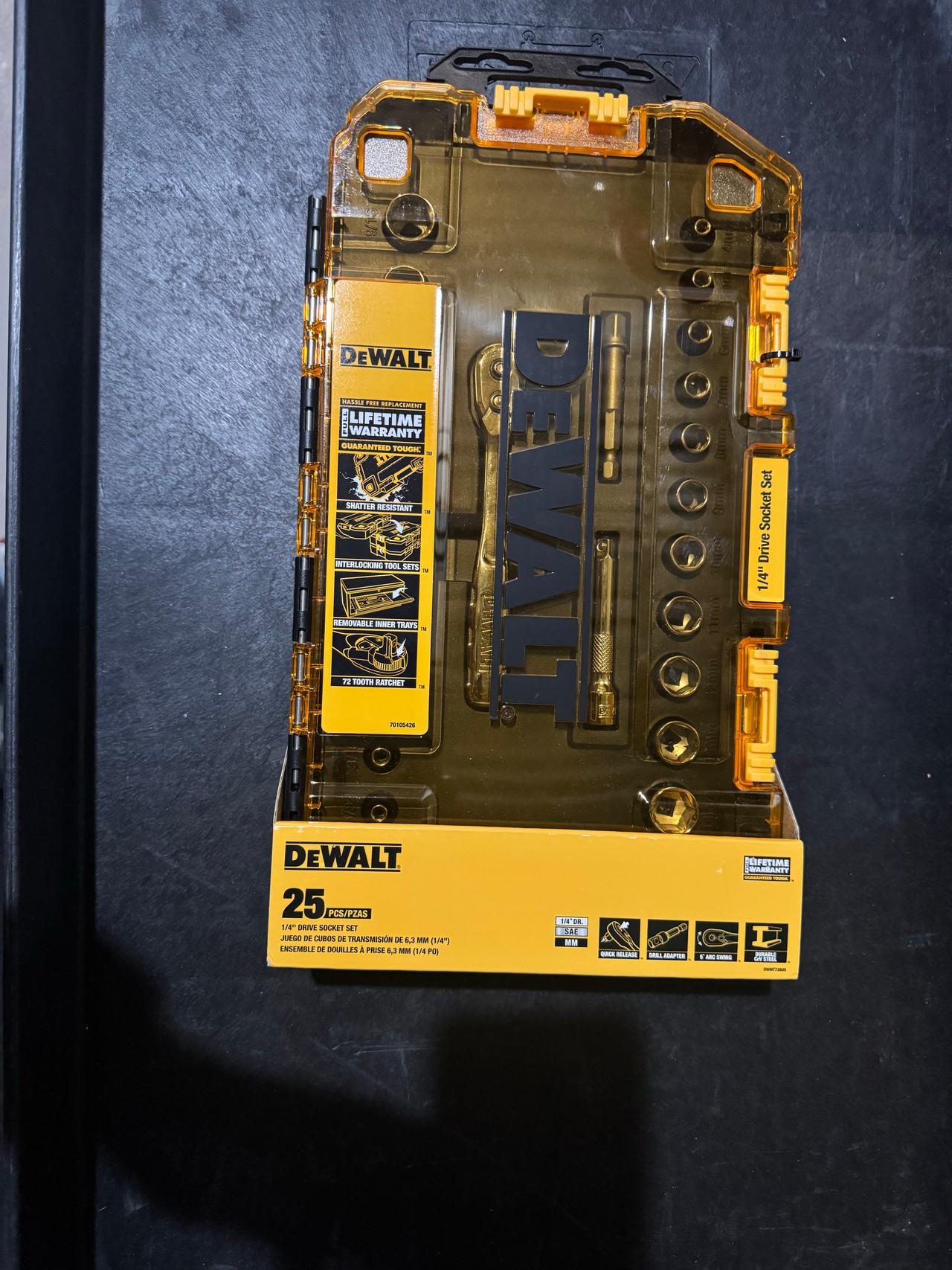 New DeWalt 25 pc. 1/4 in. Drive Socket Set