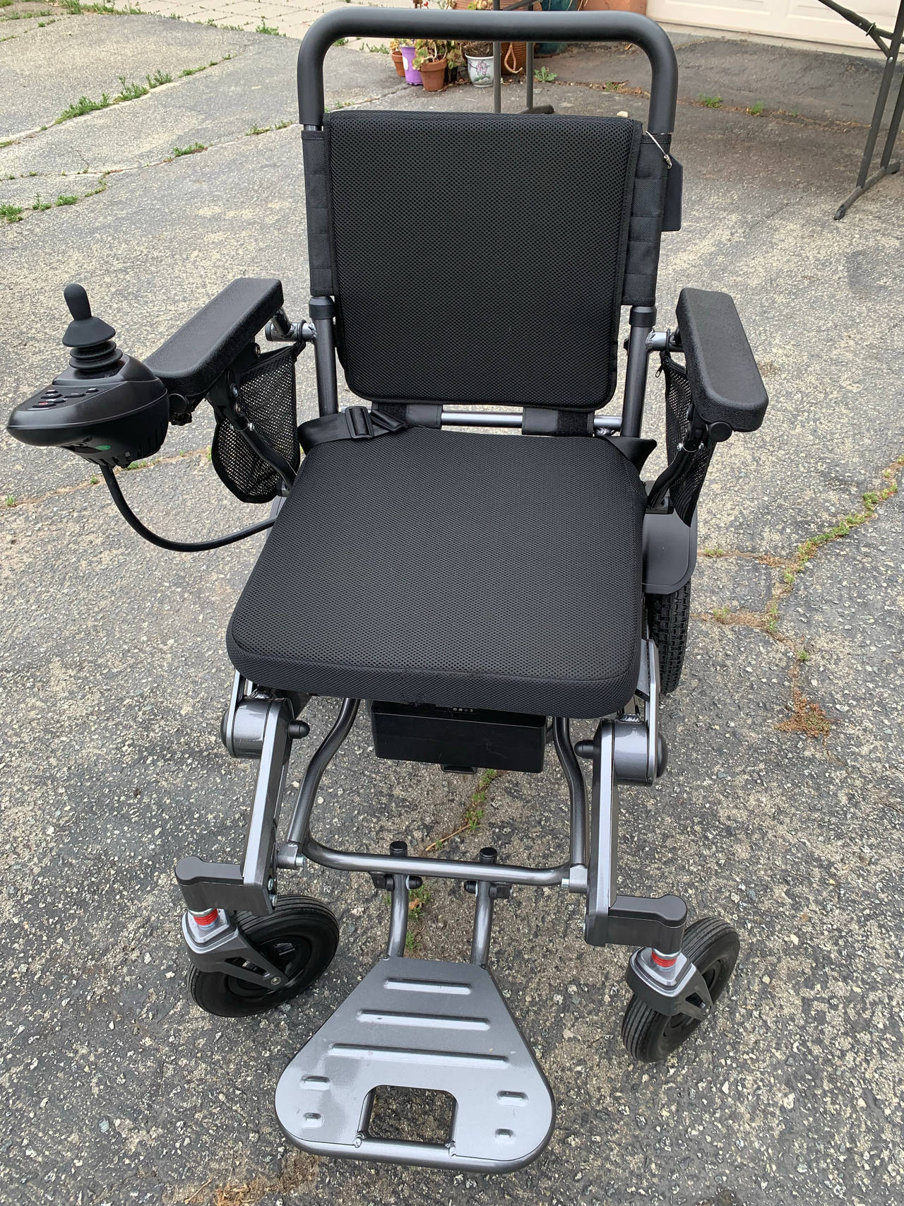 Electric Wheelchair