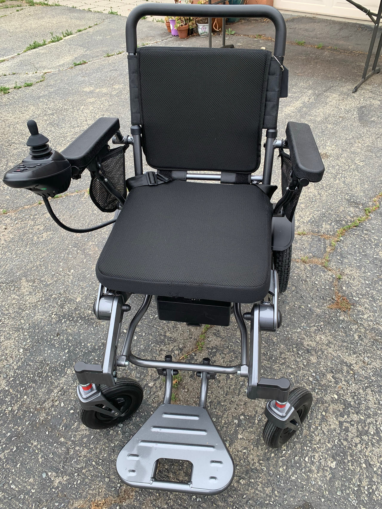 Electric Wheelchair