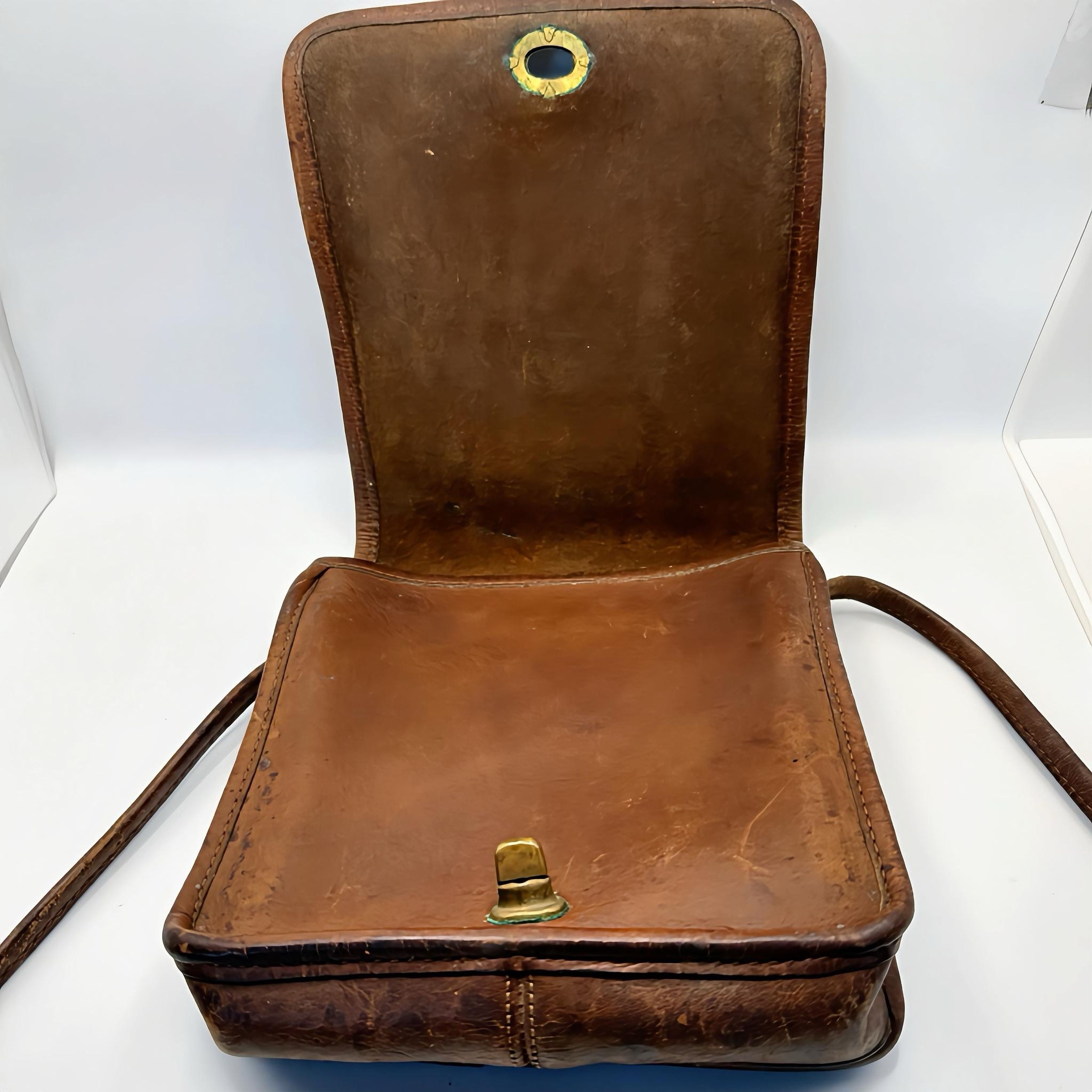 Coach Vintage Station Bag - Image 2