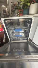 Bosch LifeStyle Automatic Dishwasher - Image 2