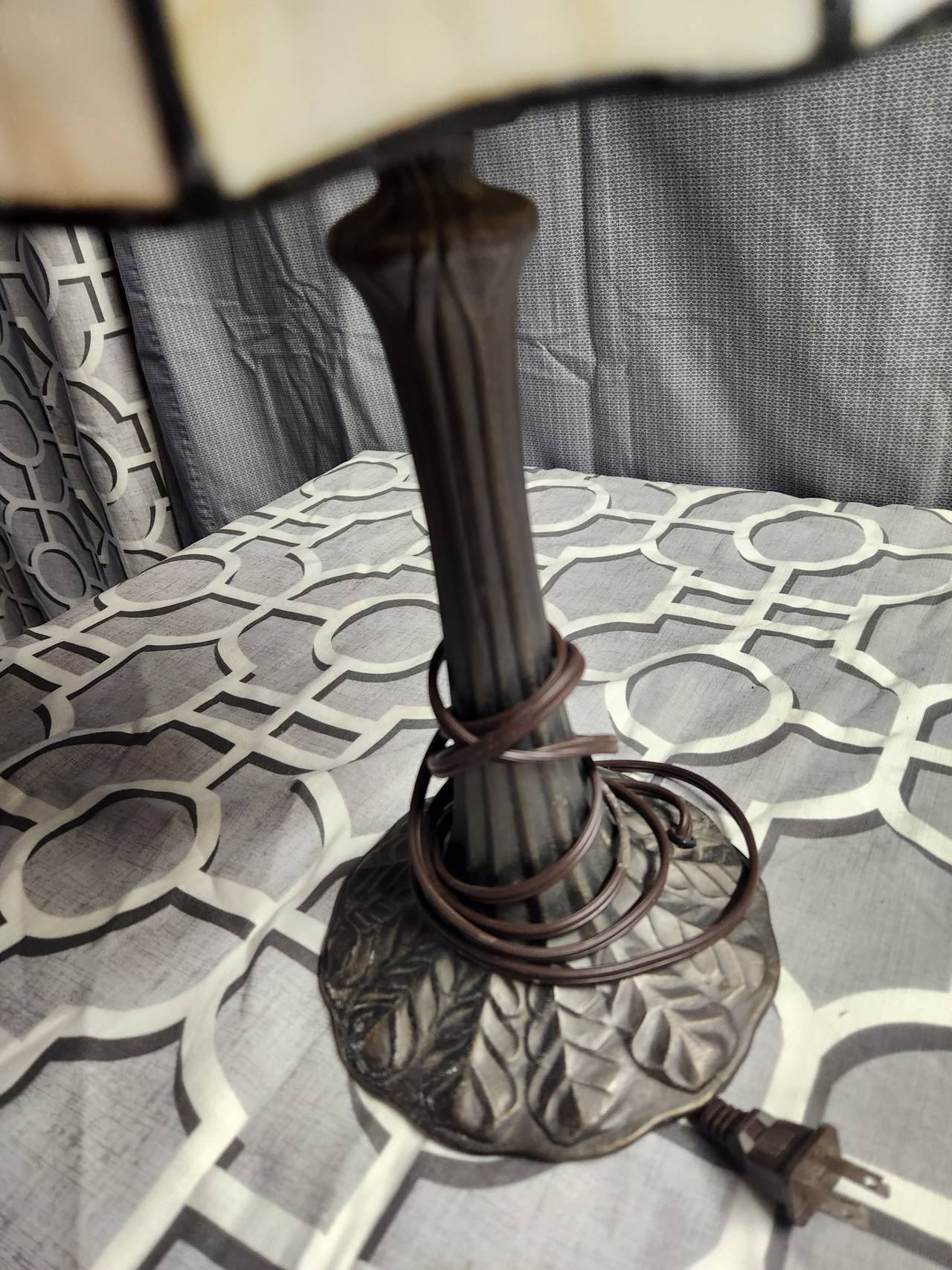 Tiffany Style Dragonfly Stained Glass Table Lamp