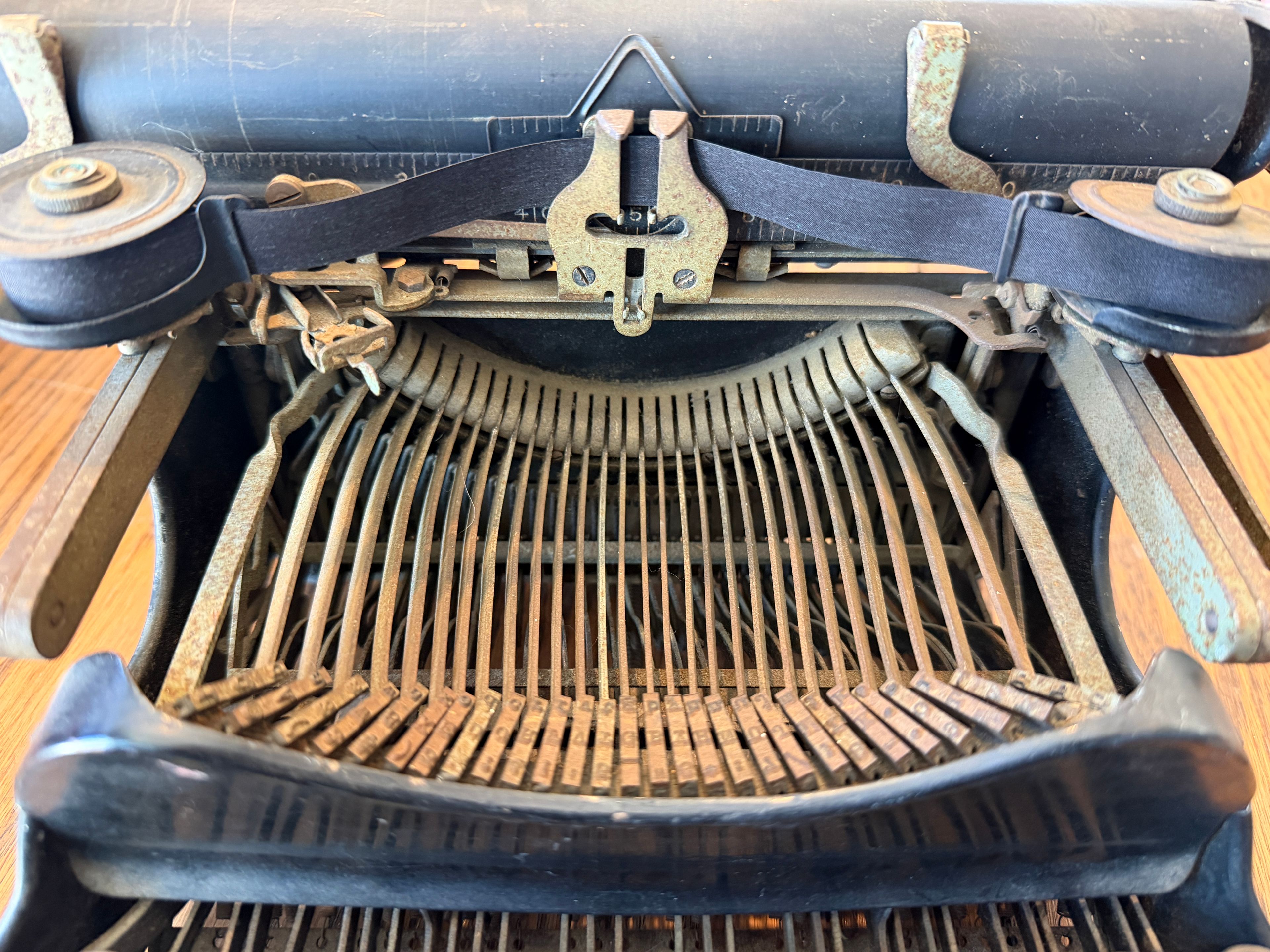 Corona No. 3 Antique Folding Portable Typewriter - c 1917 - At Junkee Reno - Image 6