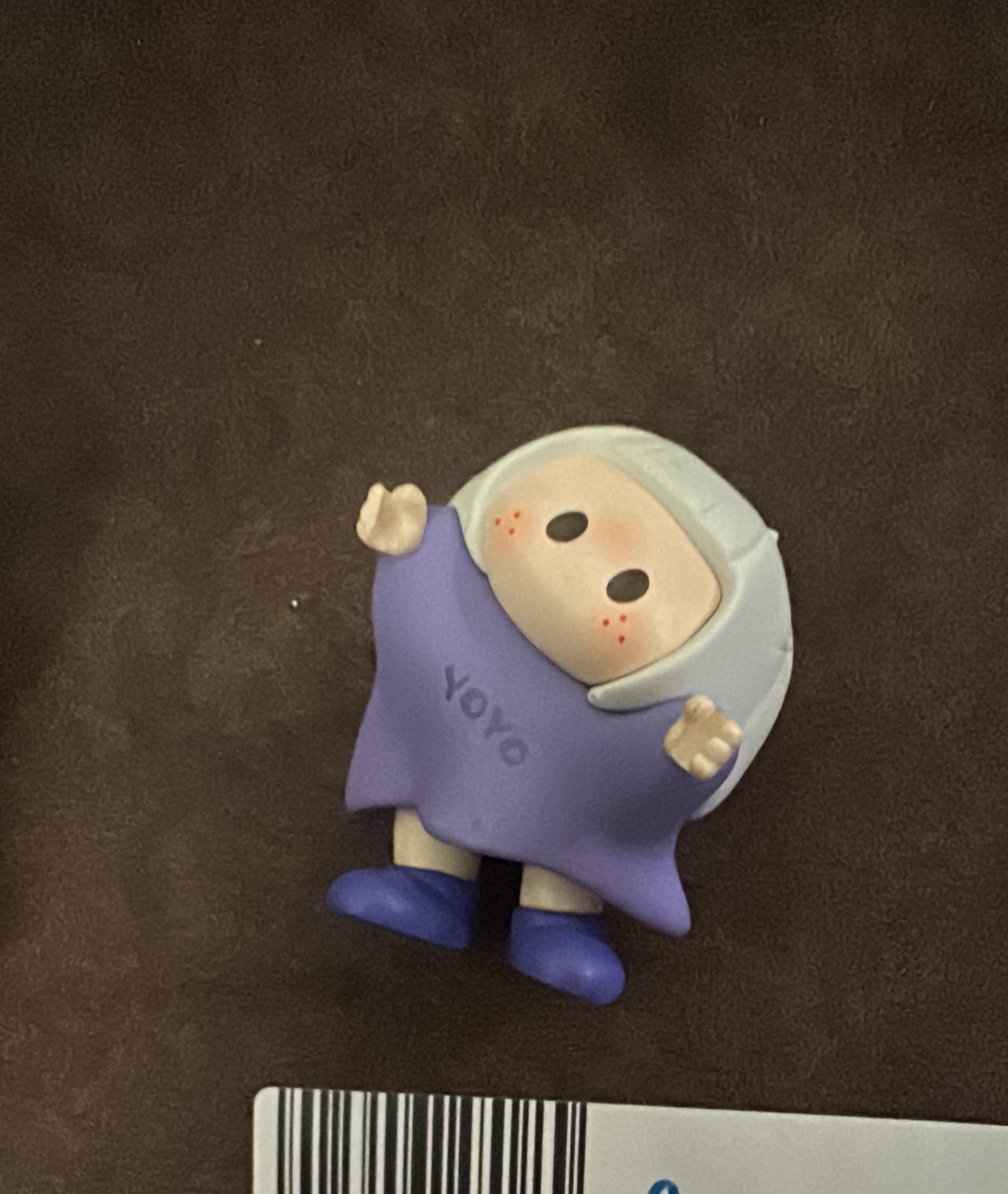 Crying Center YO-YO TILTED HEAD blind box figure. 102