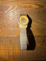 Bulova Vintage Quartz Date Watch with Expansion Band - Image 1