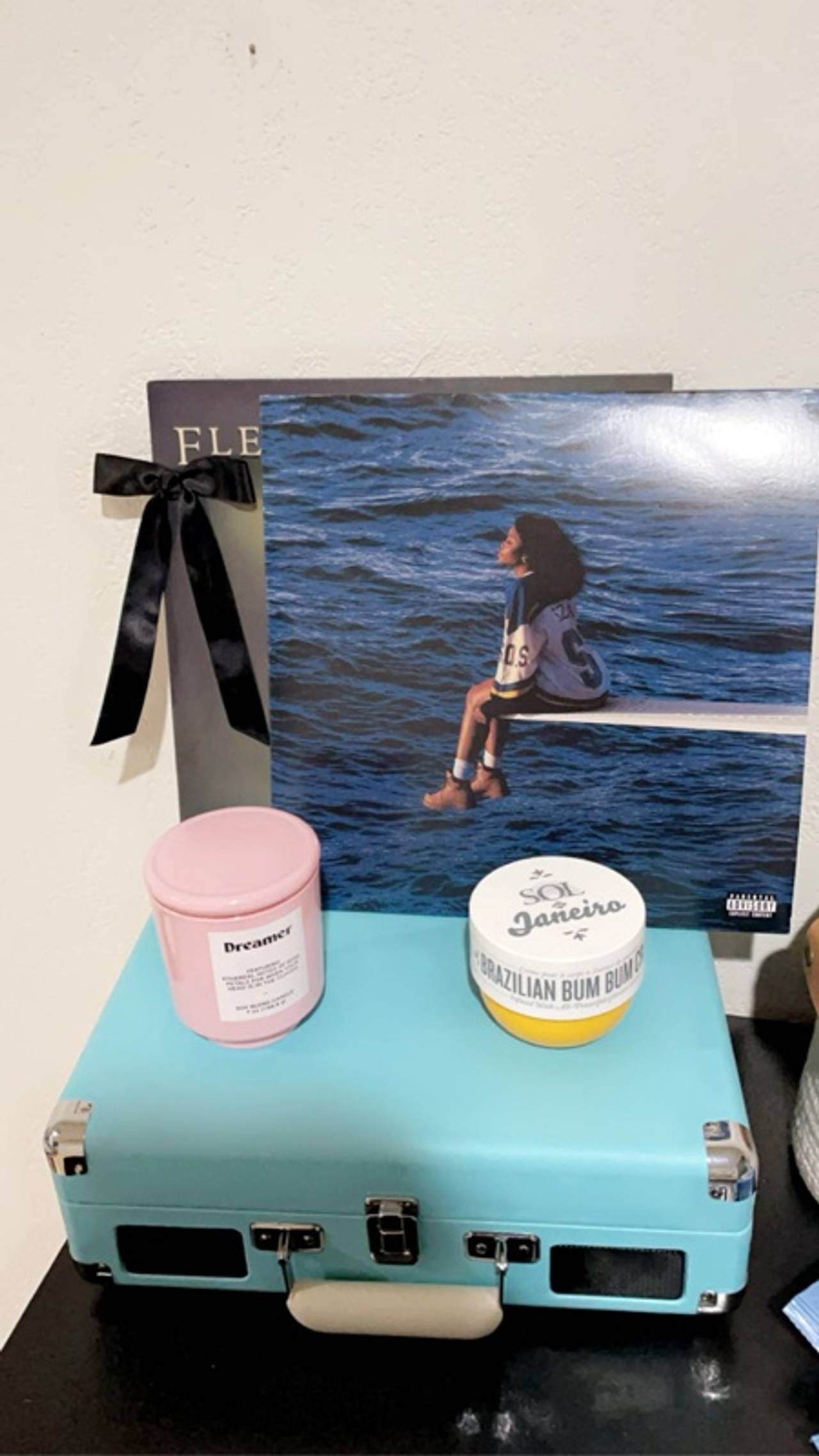 SZA SOS 2LP Vinyl Record and teal blue record player 