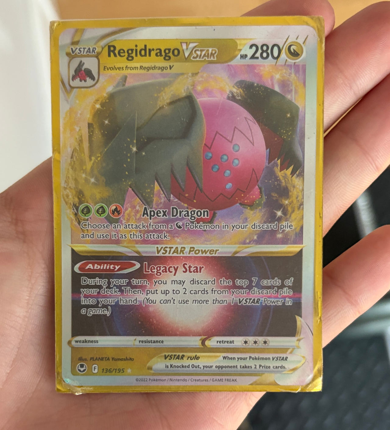 Regidrago VSTAR - Silver Tempest 136/195