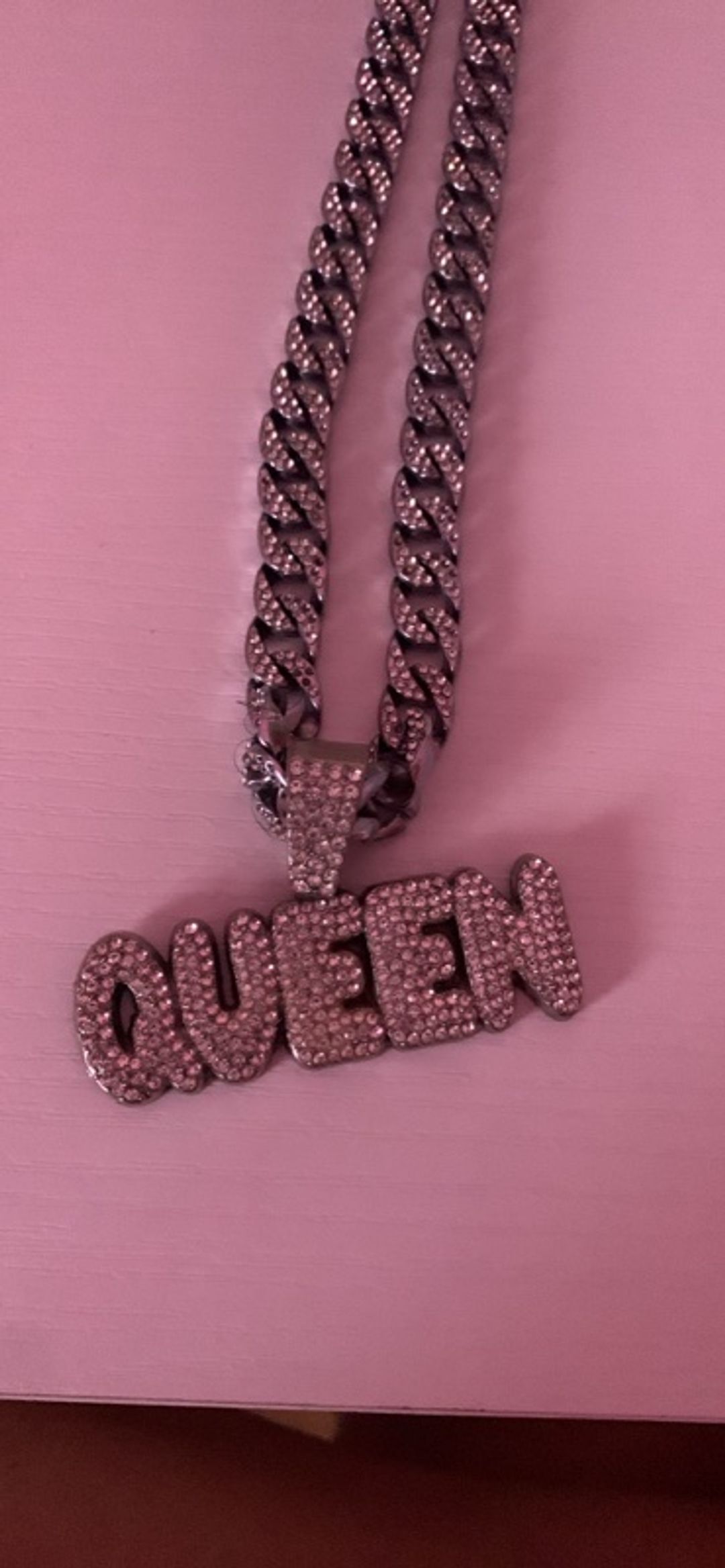 King Queen Letter Pendant Necklace with 13mm Cuban Chain
