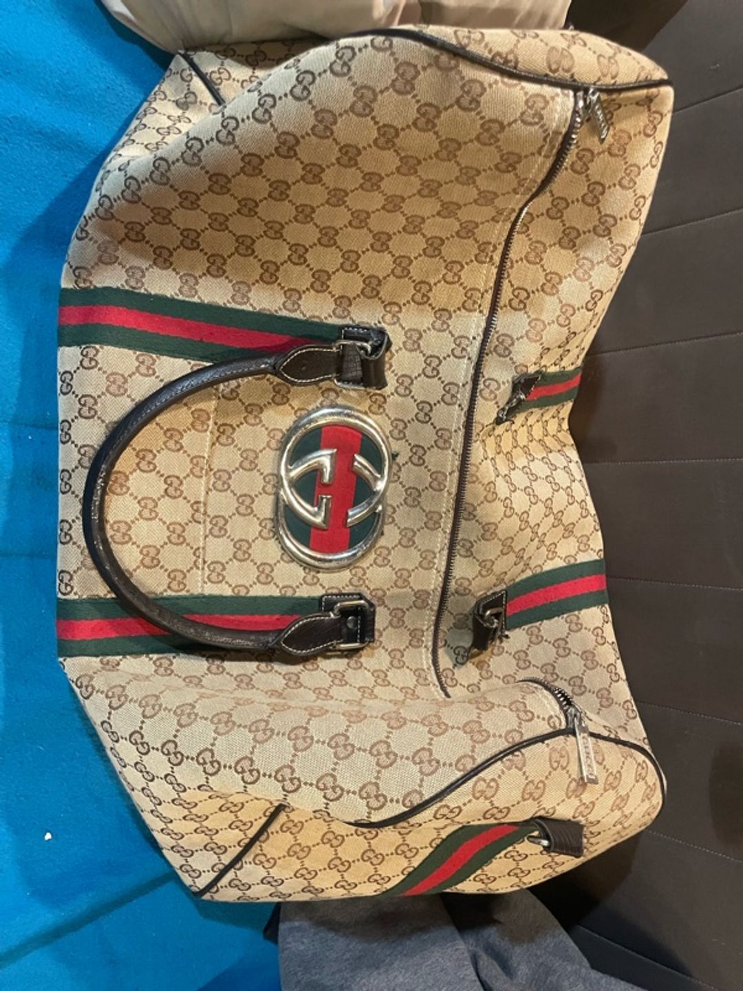 Gucci Duffle Bag Beige