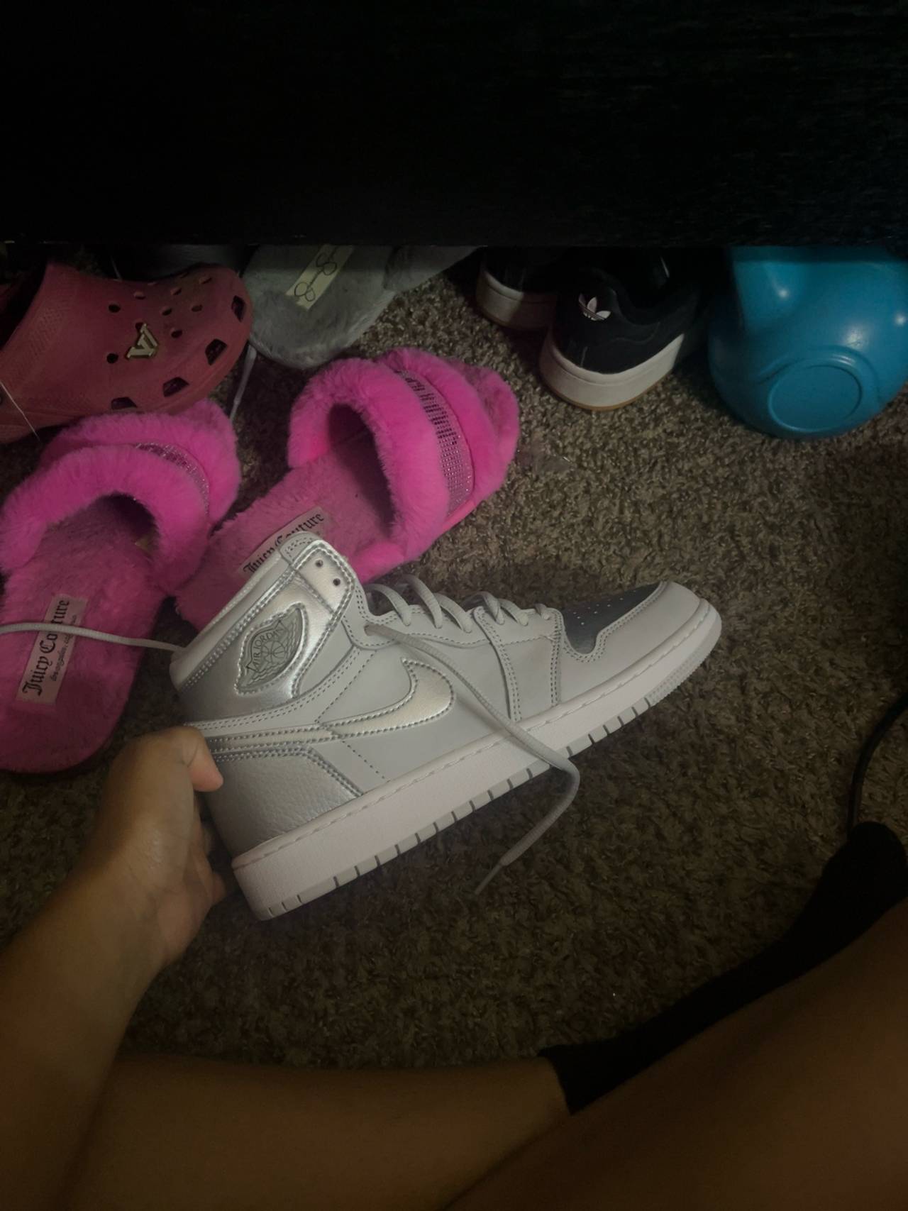 Nike Air Jordan 1 Retro High OG Tokyo Silver