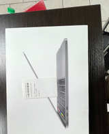 Apple MacBook Pro 13-inch 2020 i5 16GB 512GB Space Gray - Image 1