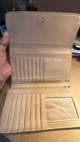 Guess Wallet - Image 2