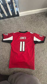 Nike Atlanta Falcons Julio Jones Youth Large Red Jersey - Image 2