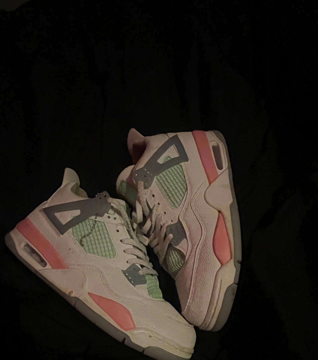 Air Jordan 4 Retro Seafoam (Oil Green)